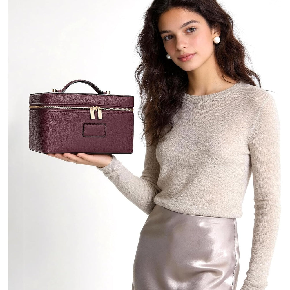 Woman holding the closed case by the top handle